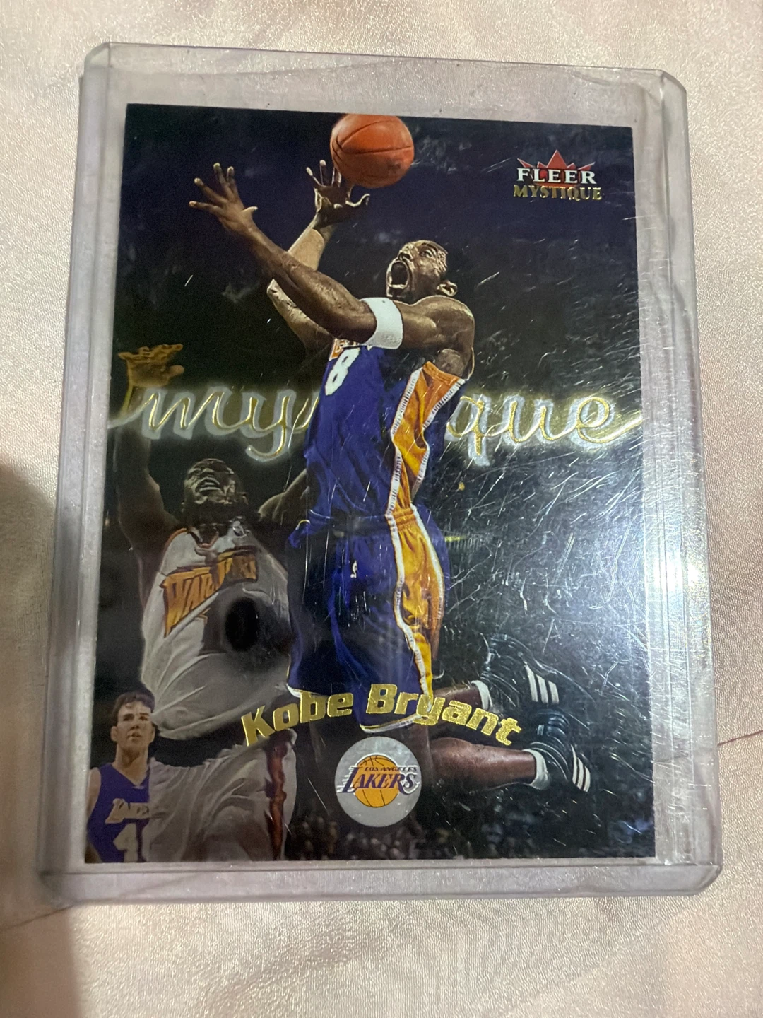 Kobe Bryant Fleer Mystique Trading Card