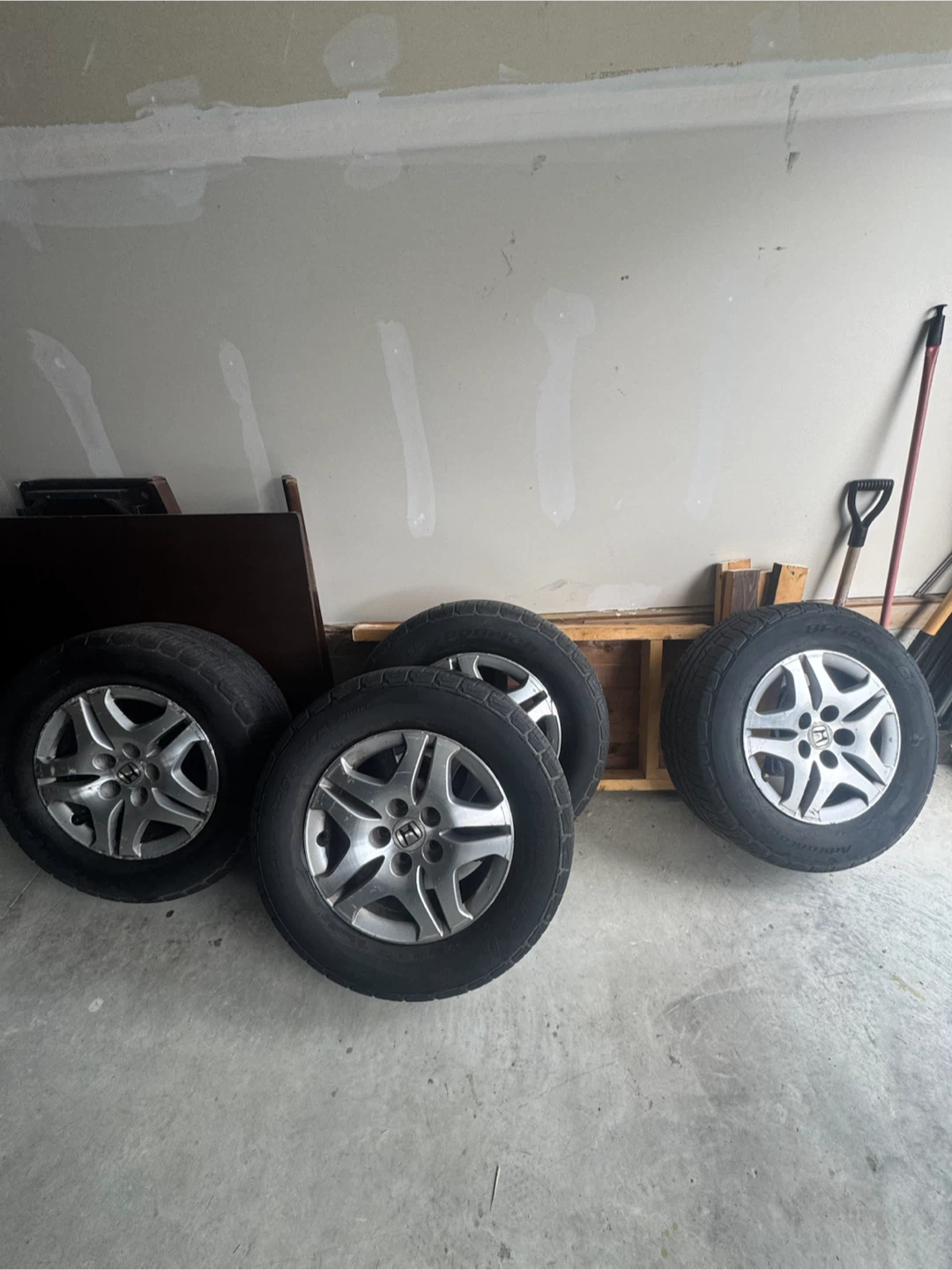 Set of 4 BFGoodrich Advantage T/A Tires on Honda Rims
