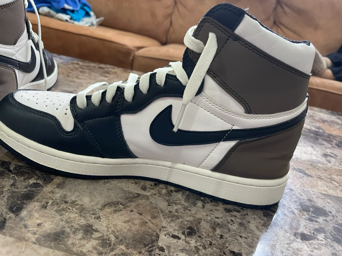 Nike Air Jordan 1 High Mocha - photo 4