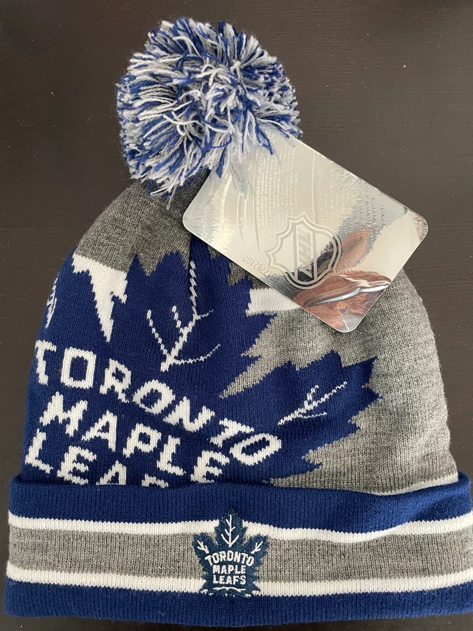 NHL Toronto Maple Leafs Pom Pom Toque