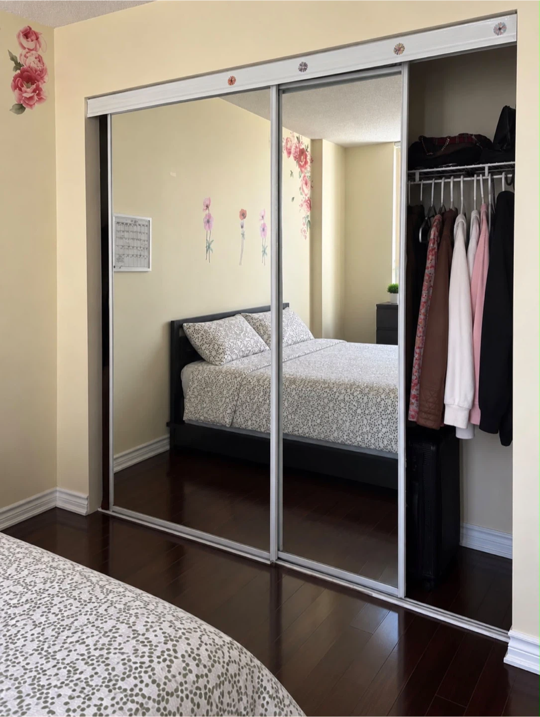 Room for rent - Near Sheridan College (Brampton)