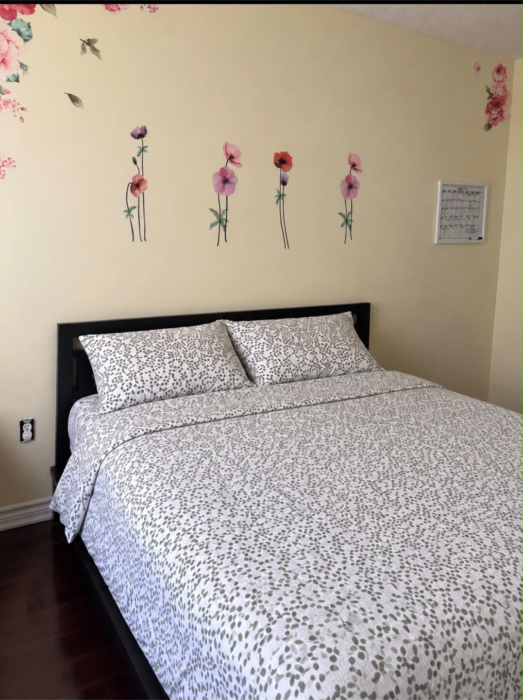 Room for rent - Near Sheridan College (Brampton) - photo 3