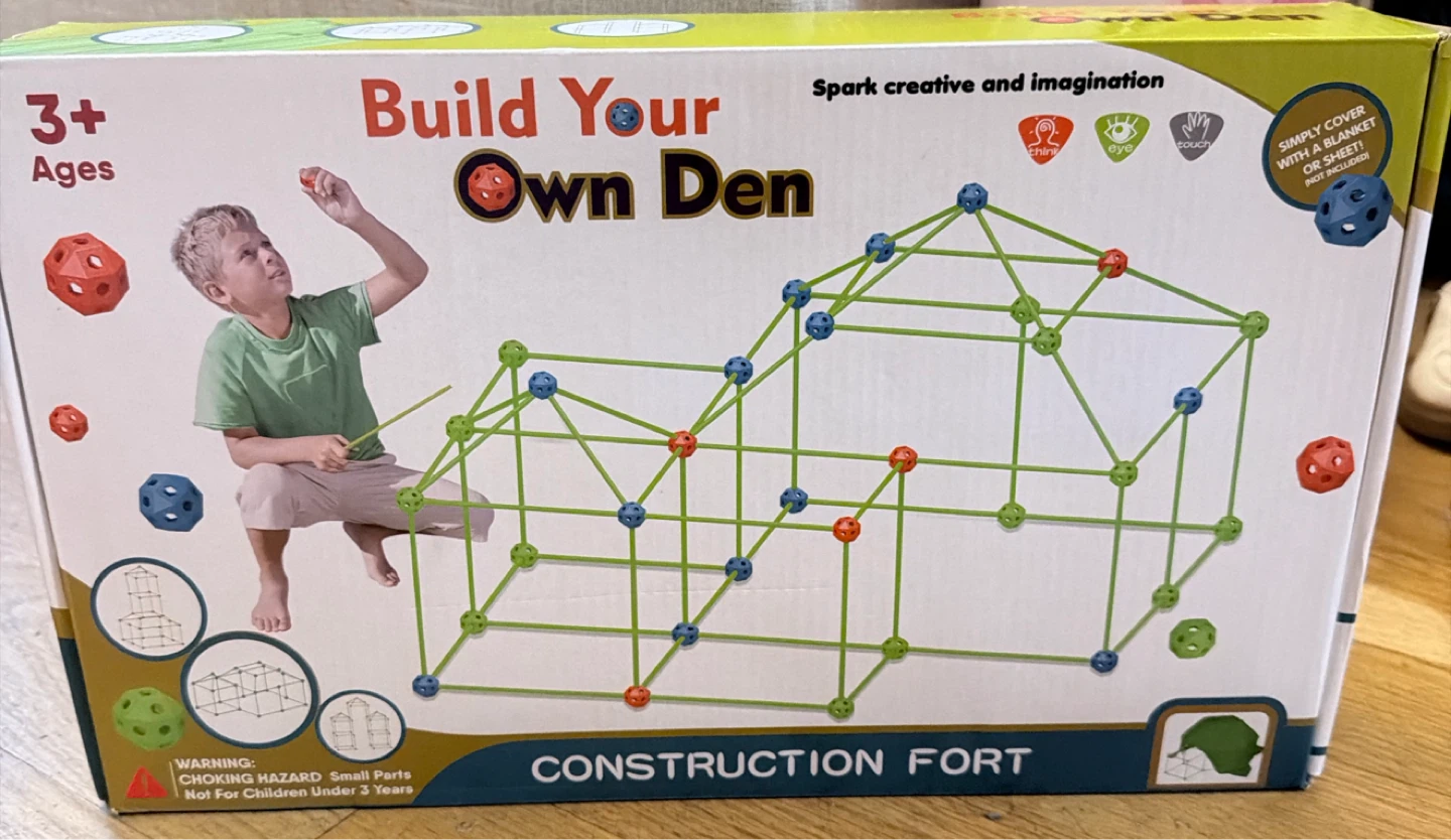 Build Your Own Den Construction Fort