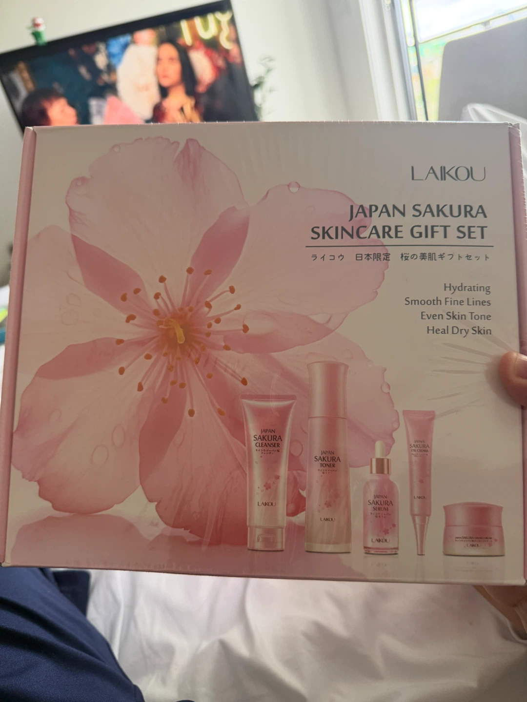 Laikou Japan Sakura Skincare Gift Set