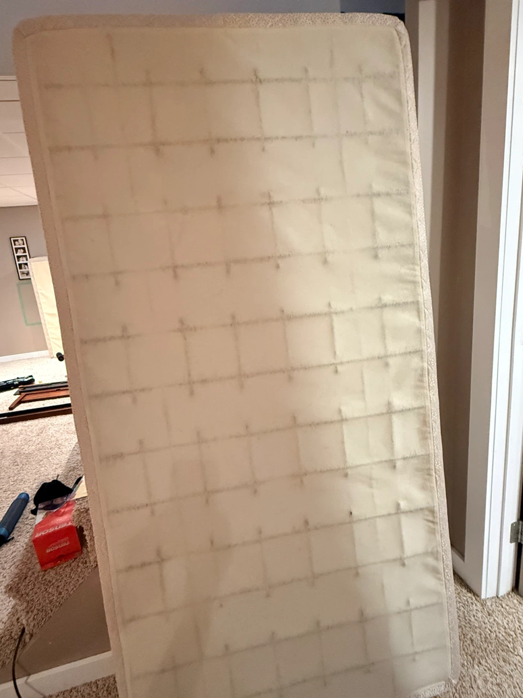 Queen and single box spring - photo 2