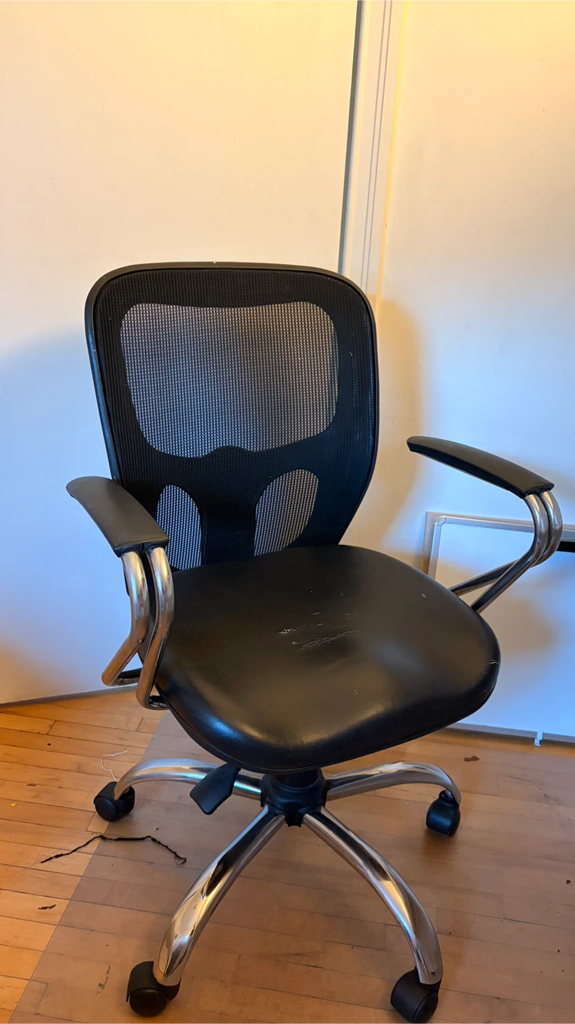 Black Mesh Office Chair with Chrome Base