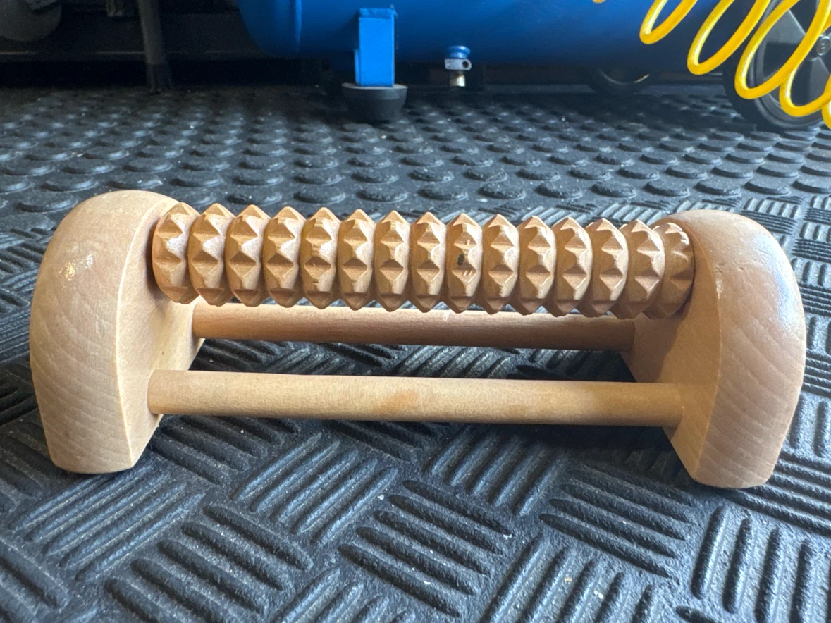 Wooden Foot Massage Roller - photo 3