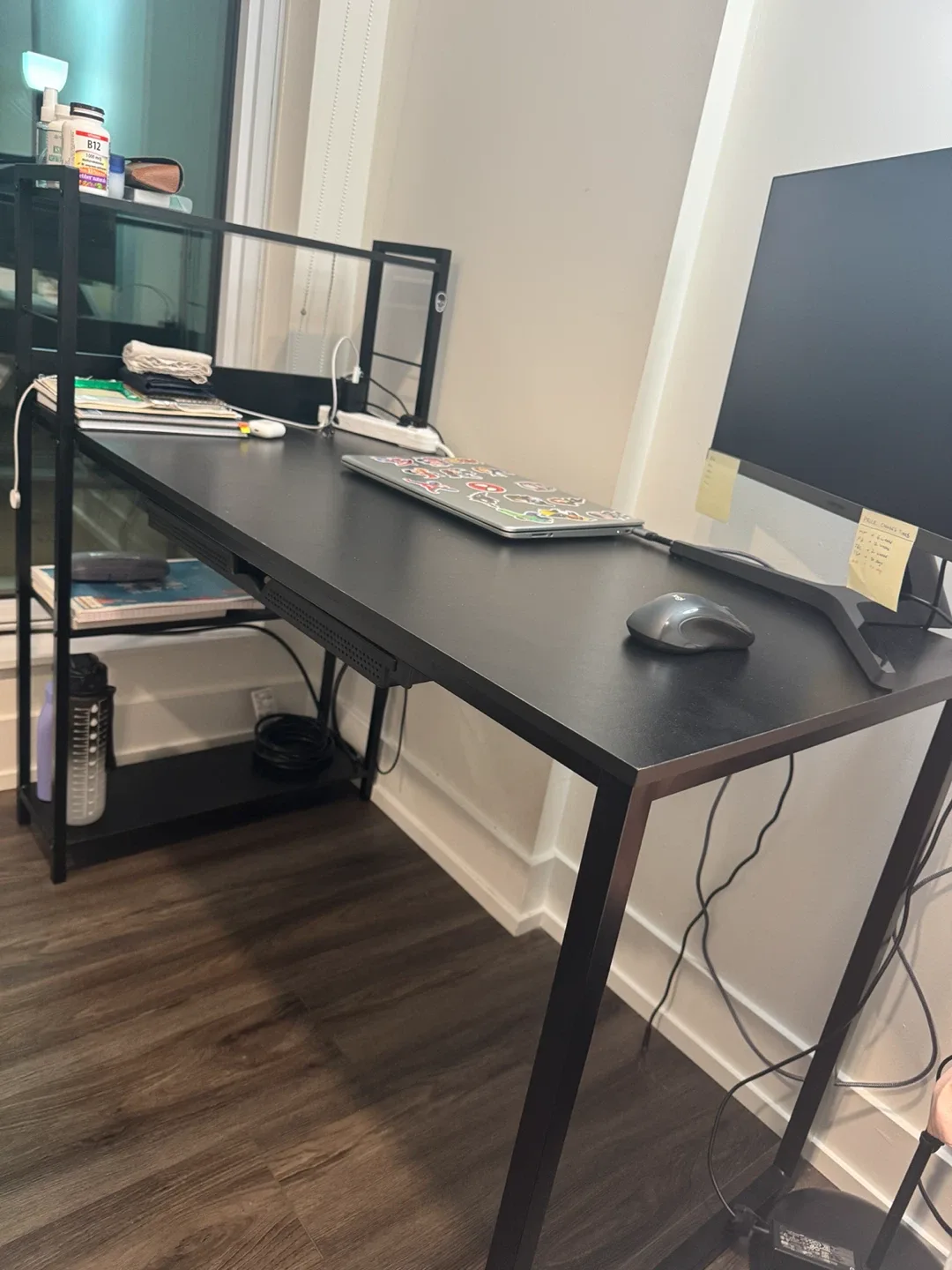 Study/work table - photo 4