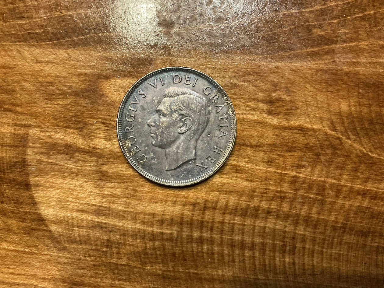 1949 Canadian Silver Dollar Coin ! - photo 4