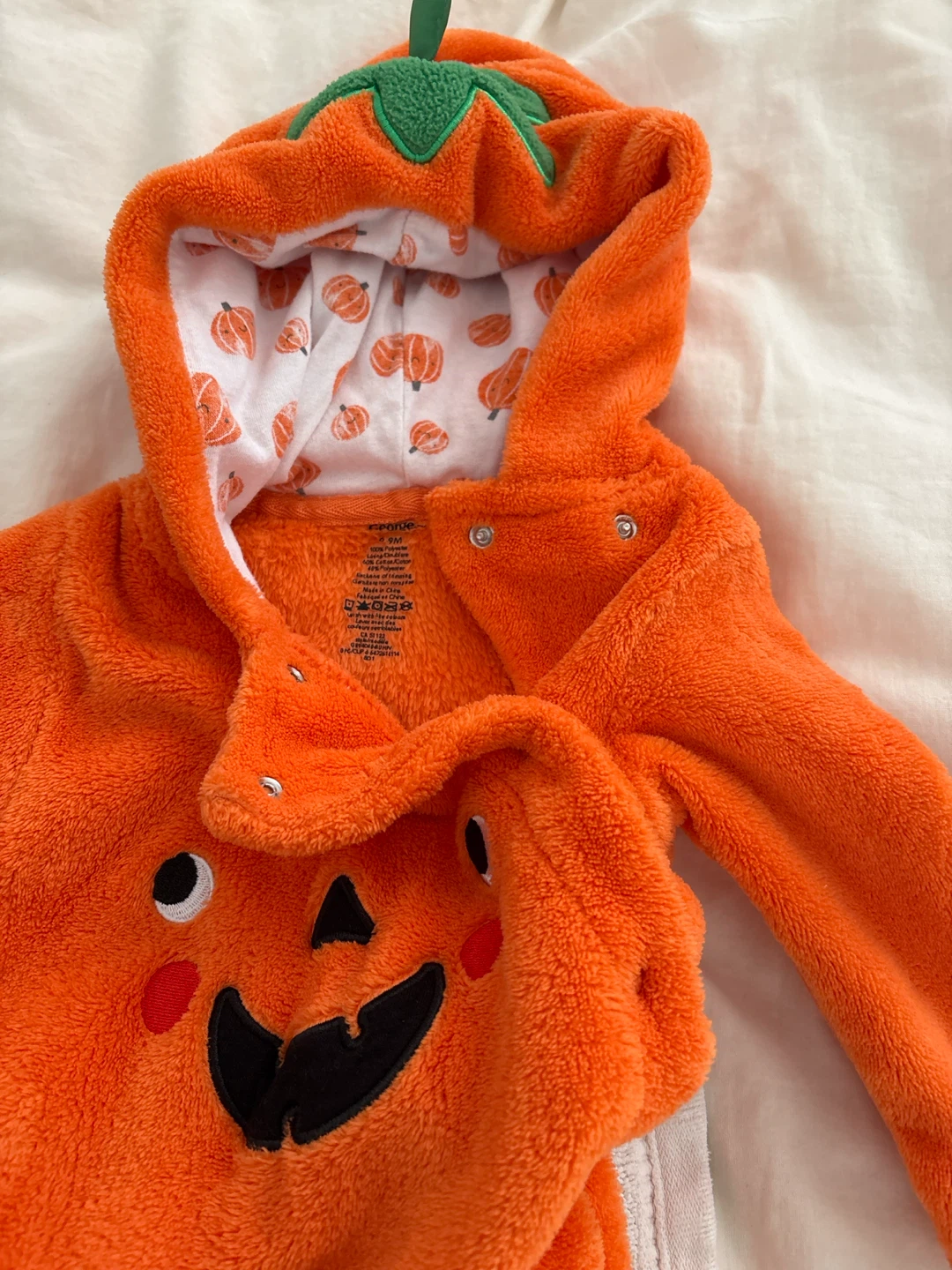 Pumpkin Halloween costume for baby 6-9mos - photo 2