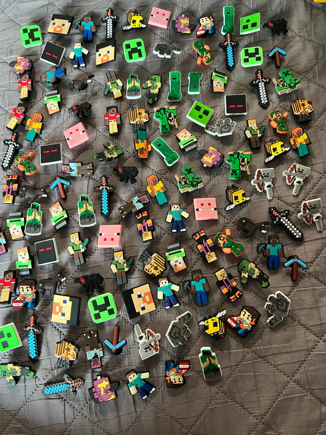 Minecraft Charms & Accessories Bundle - photo 3