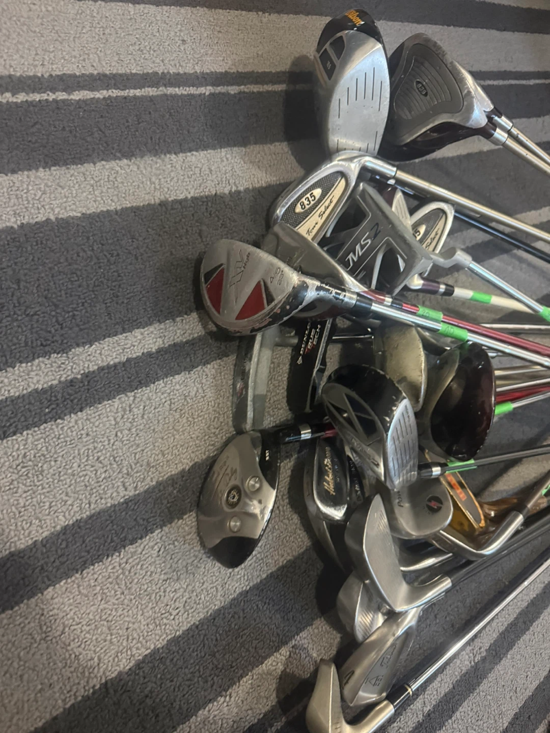 Bunch golf clubs