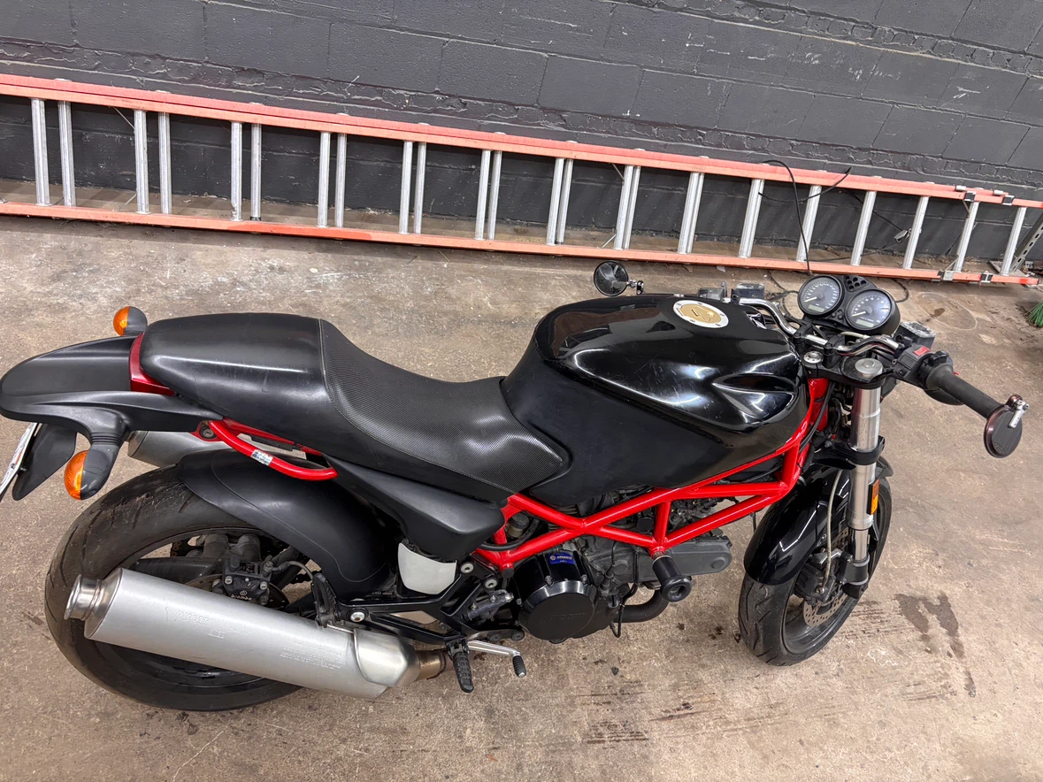 Ducati Monster 695 Motorcycle 2007 - photo 3