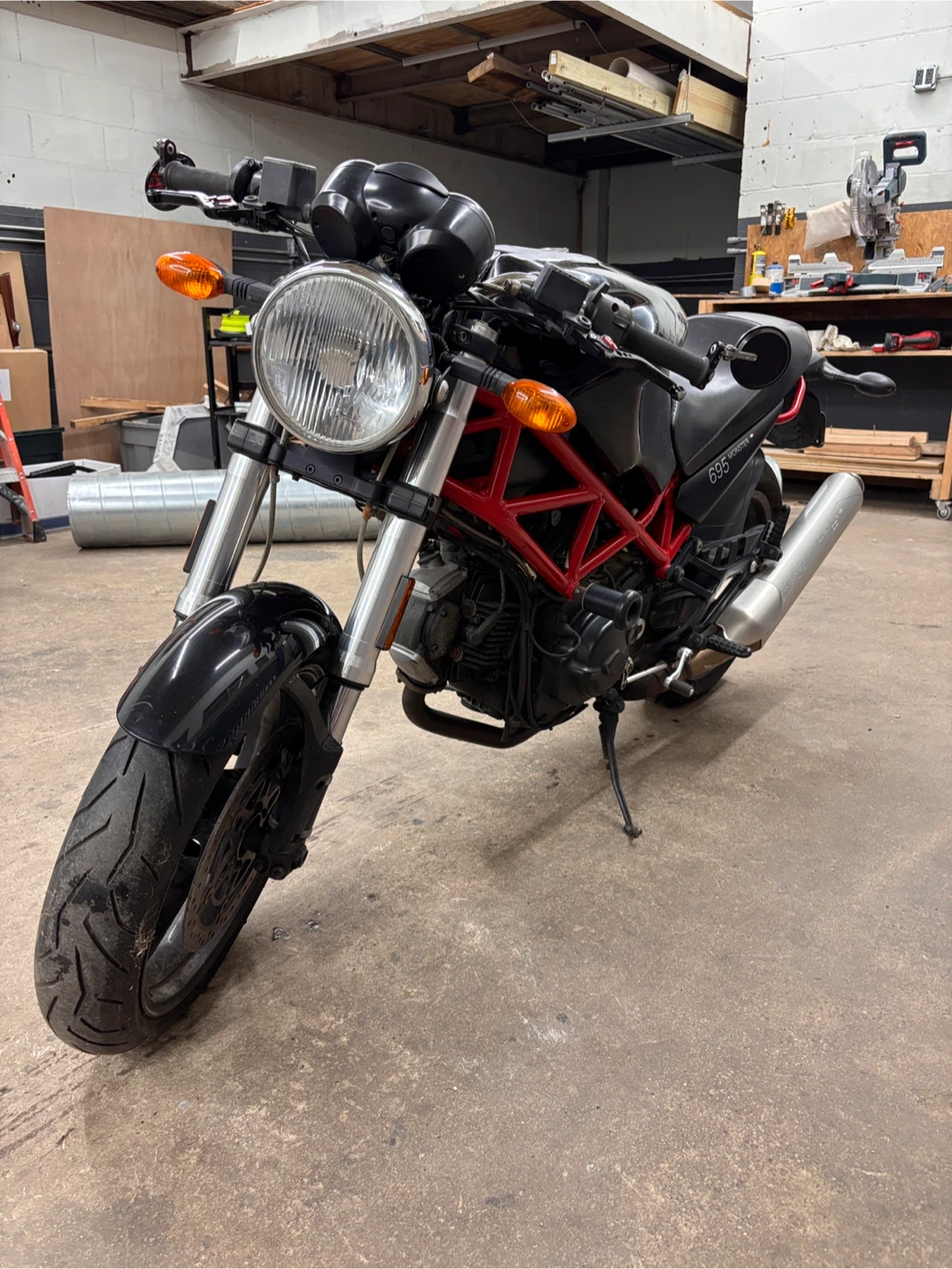 Ducati Monster 695 Motorcycle 2007 - photo 4