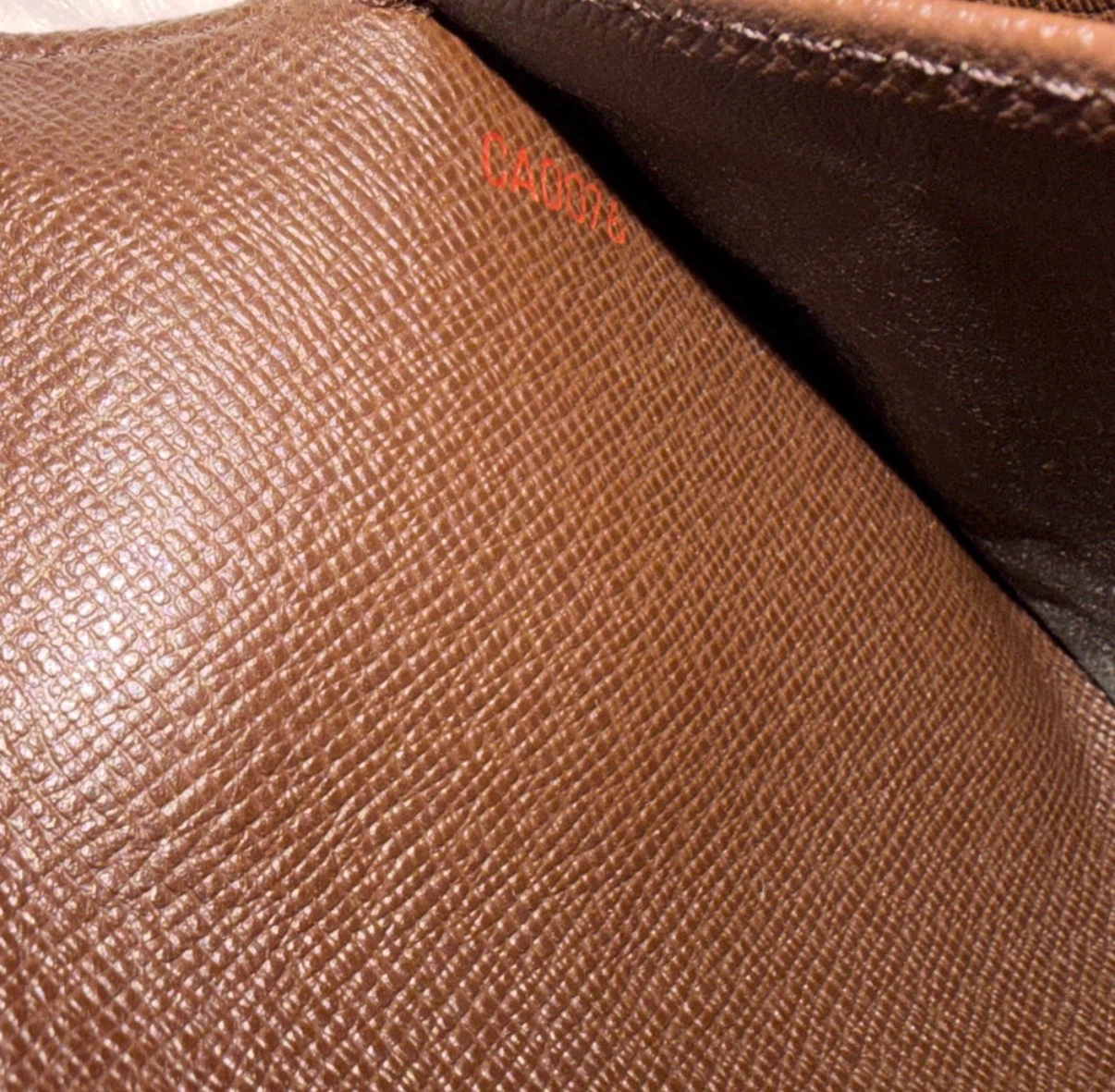 Louis Vuitton Damier Azur pattern Long Wallet - photo 2