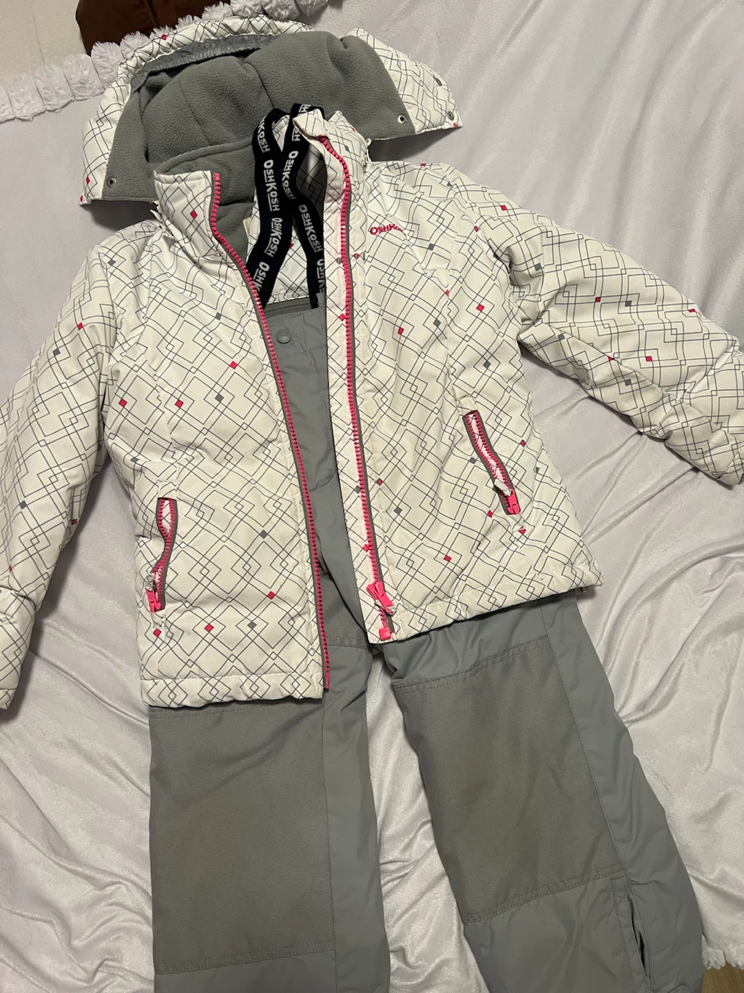 Kids OshKosh B'gosh Snow suit for sale