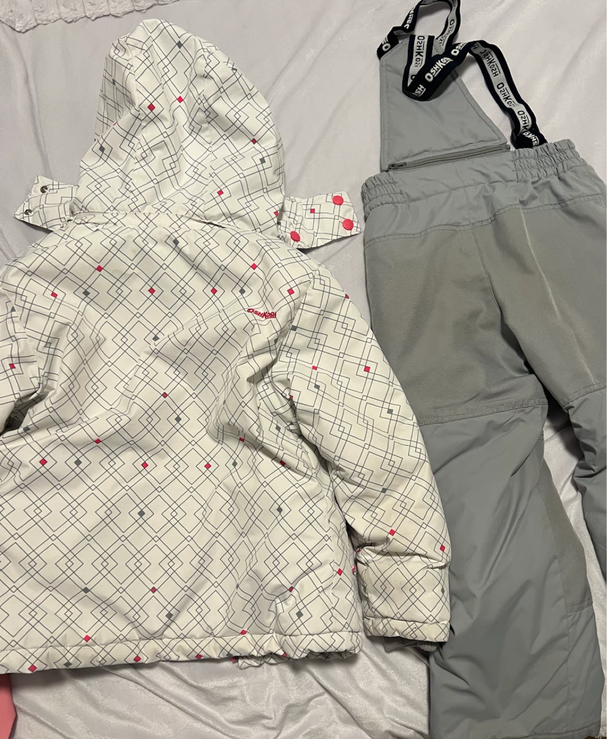 Kids OshKosh B'gosh Snow suit for sale - photo 4