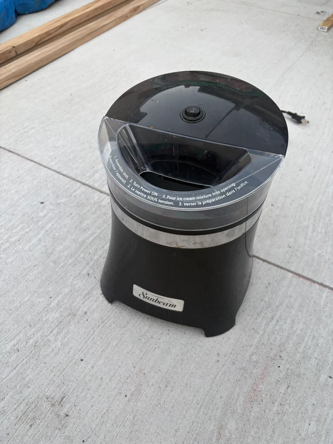 Sunbeam 1.5-Quart Ice Cream Maker