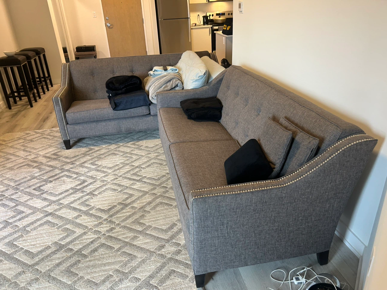 Large Geometric Pattern Area Rug 9.5 L x 6.5 W - photo 5