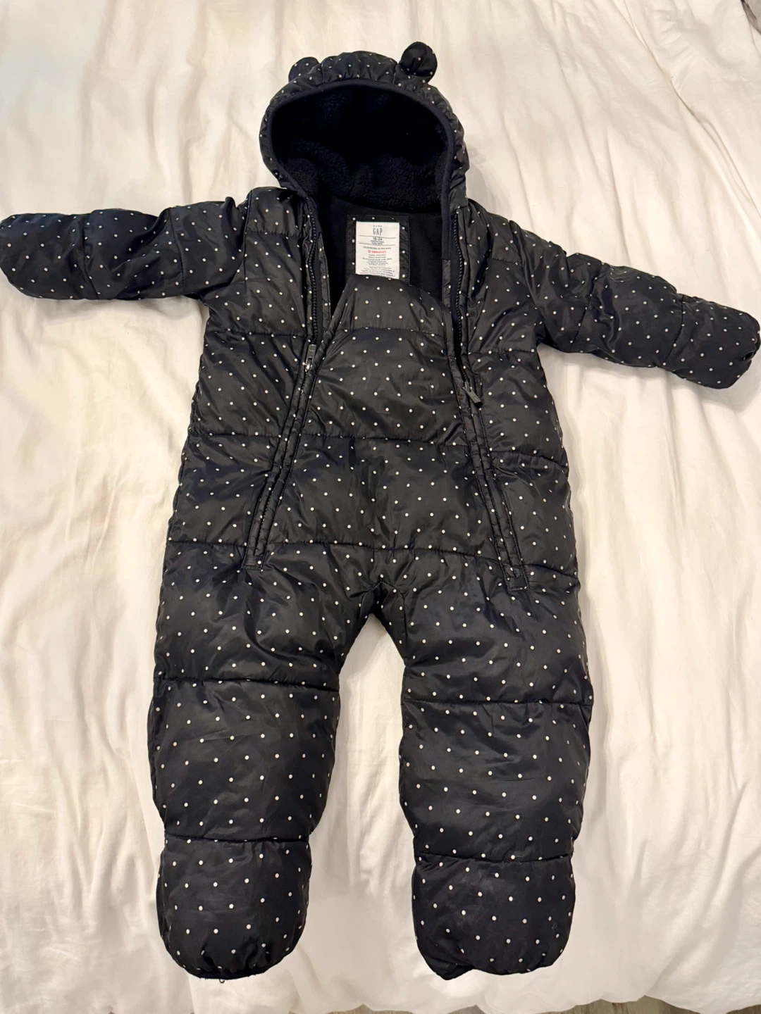 EUC Baby GAP ColdControl Ultra Max snowsuit - 18-24 months