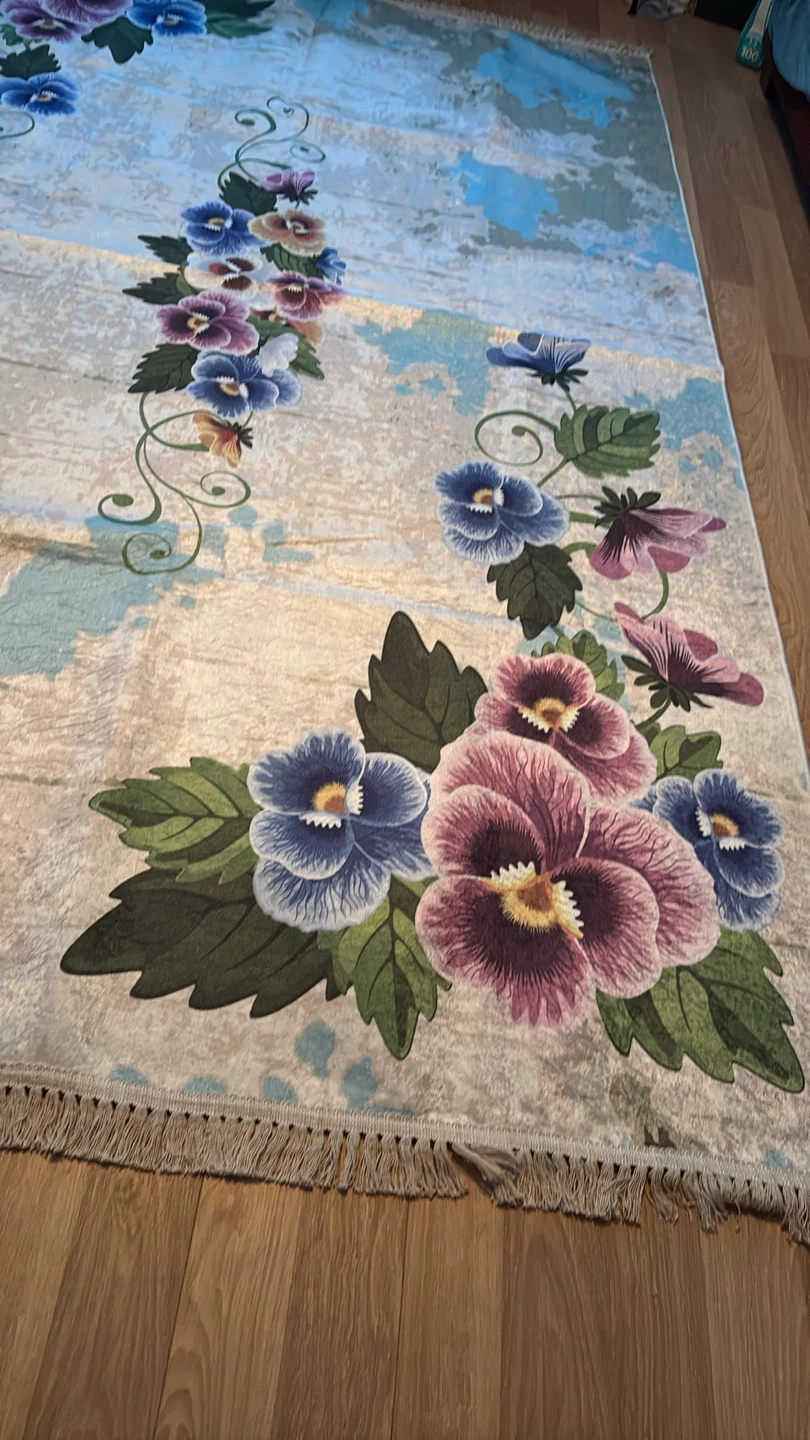 Floral Area Rug with Fringe - photo 3