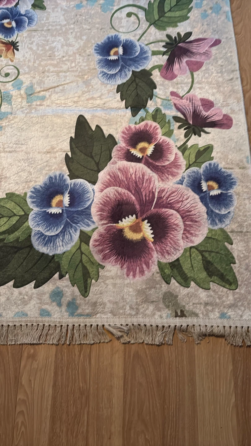 Floral Area Rug with Fringe - photo 4
