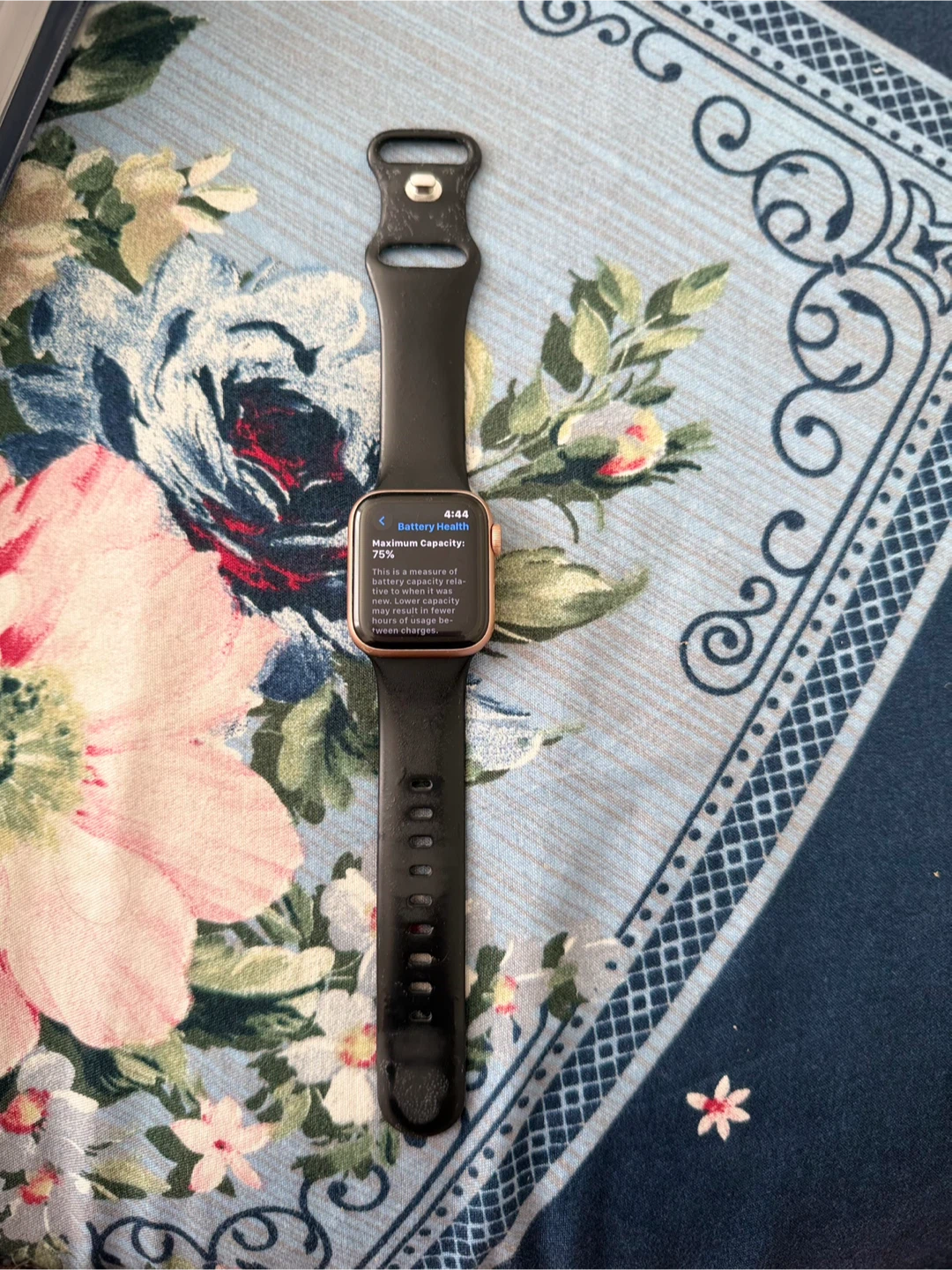 Apple Watch Series 5 GPS 40mm - photo 2