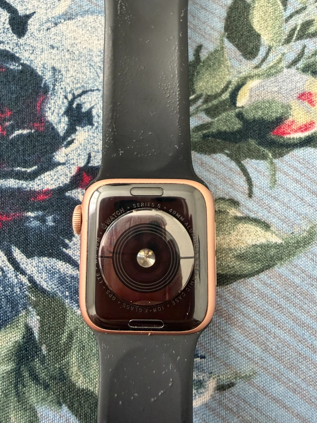 Apple Watch Series 5 GPS 40mm - photo 3