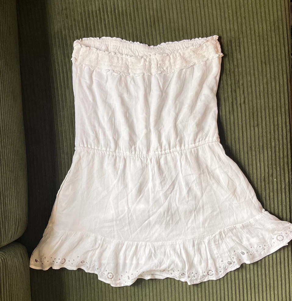 Strapless White Dress – Hollister (Size L) - photo 2