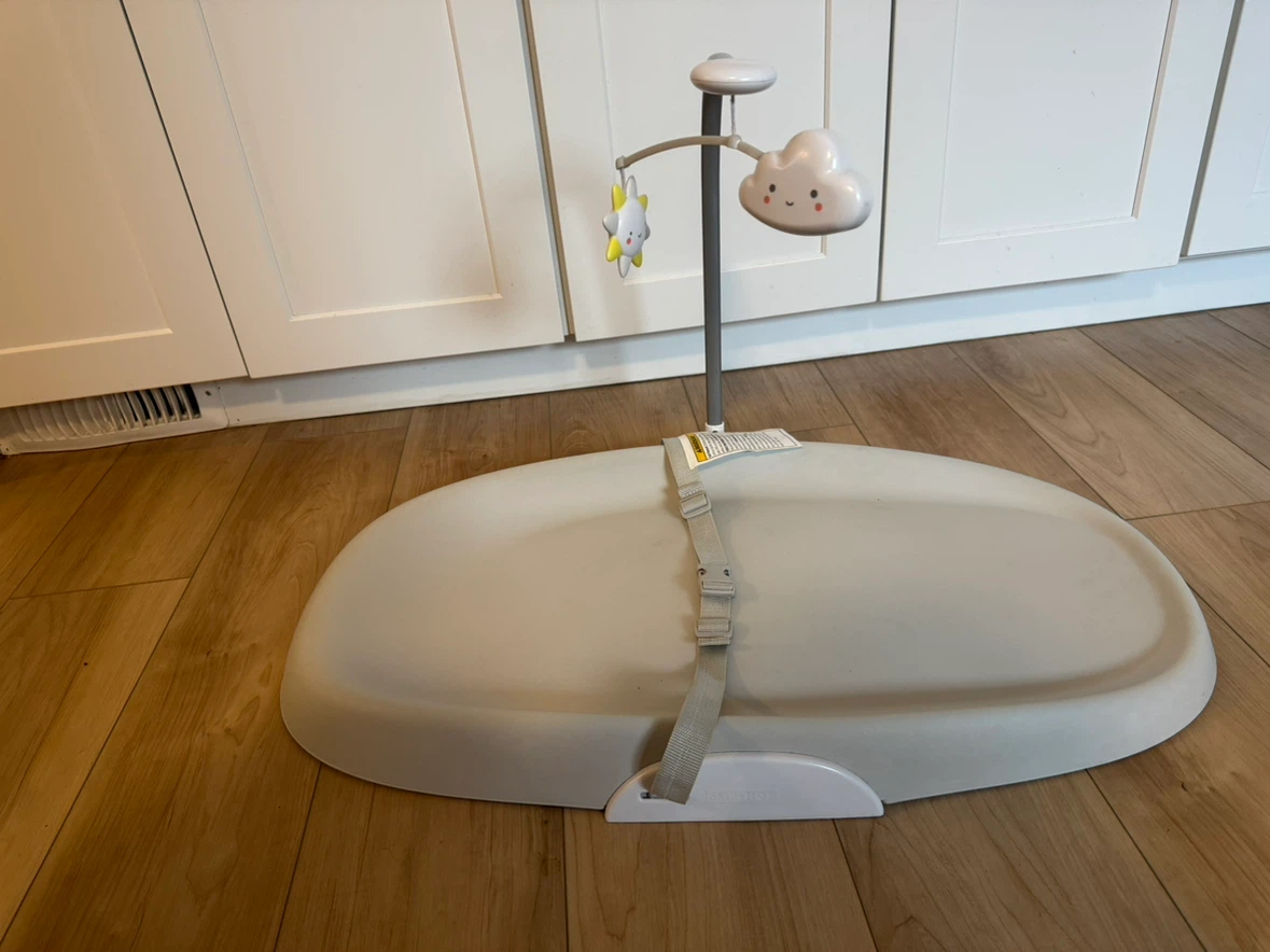 Skip Hop Changing Pad with Toy Bar