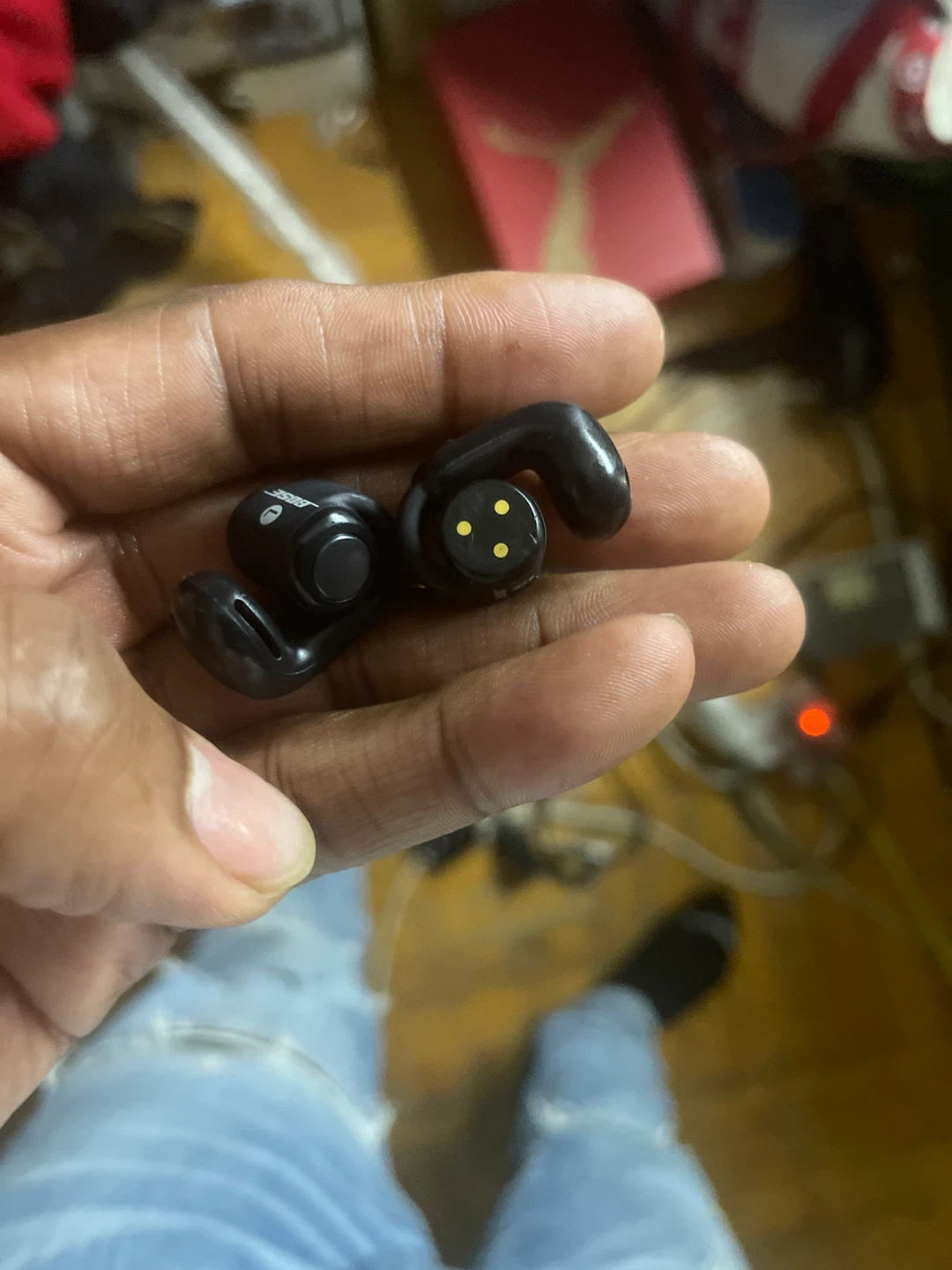 Bose QuietComfort Earbuds with Charging Case - photo 3