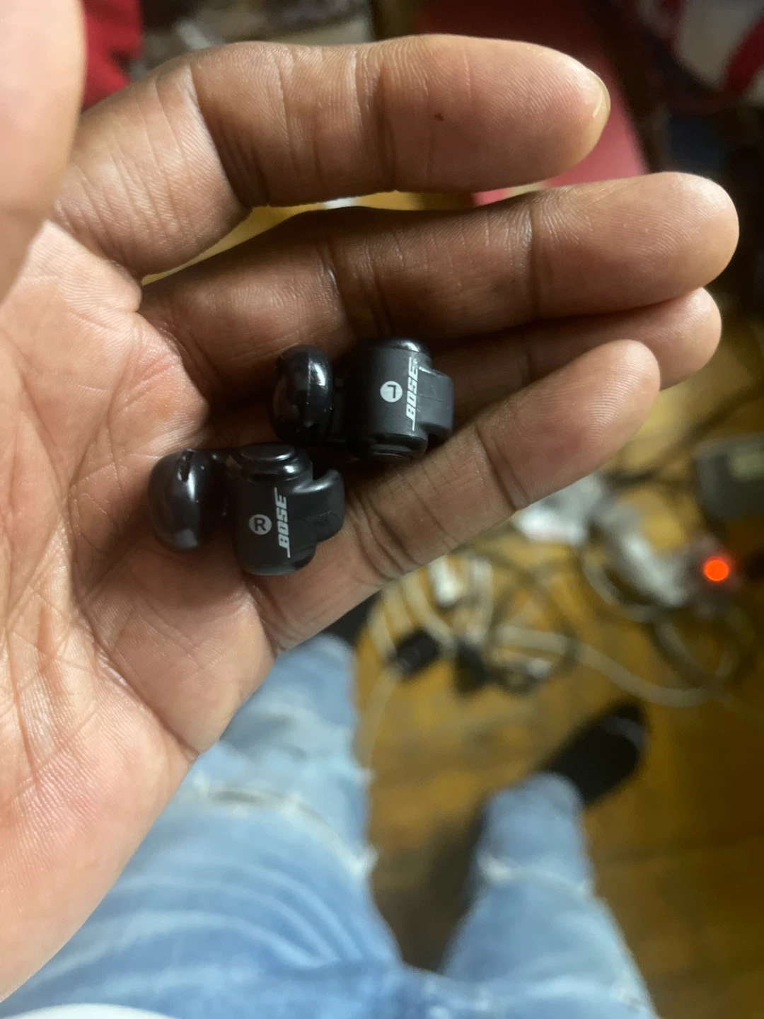 Bose QuietComfort Earbuds with Charging Case - photo 4