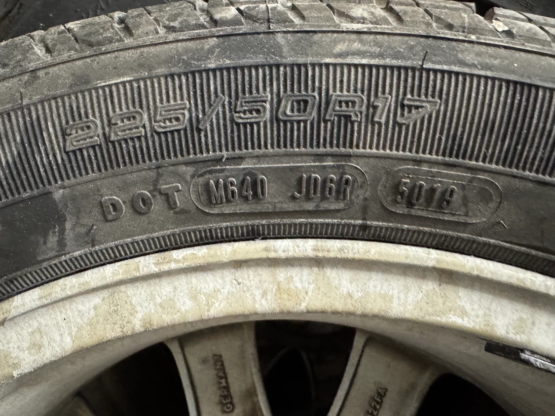 Tires & Alloy rims - photo 3