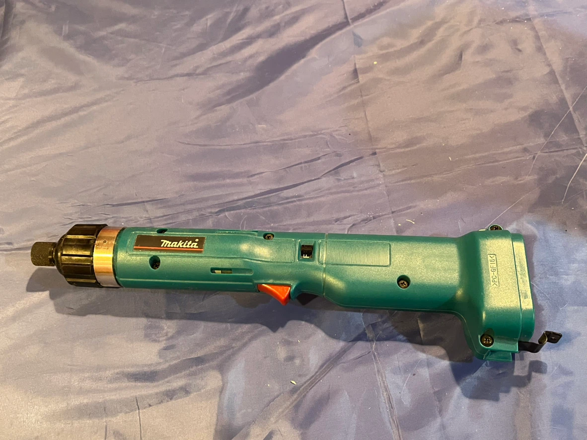 Makita 6705D Cordless Screwdriver