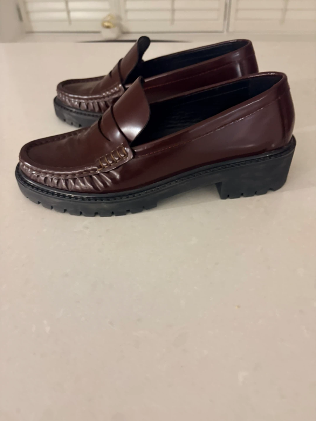 Solovair Burgundy Leather Penny Loafers Size 39 - photo 4