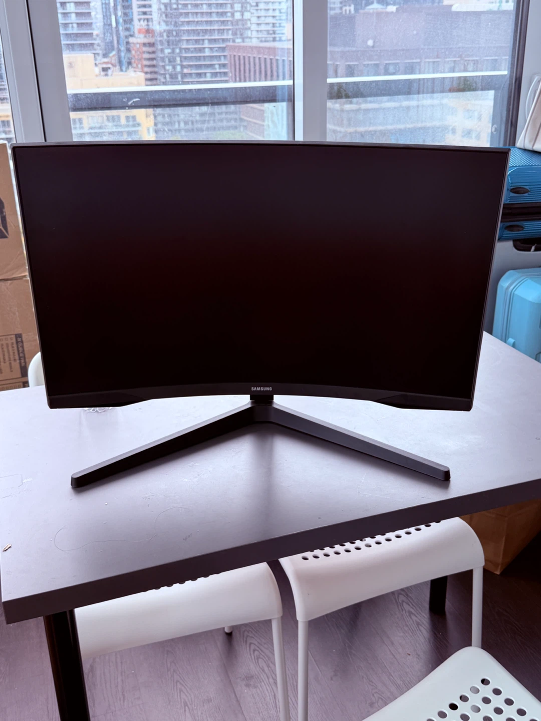 Samsung Odyssey 27 inch Curved Gaming Monitor 165hz - photo 2