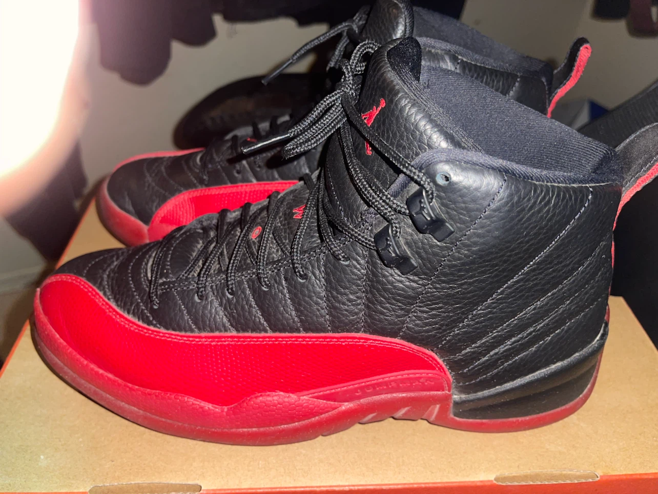 Air Jordan 12 Retro Black/Varsity Red