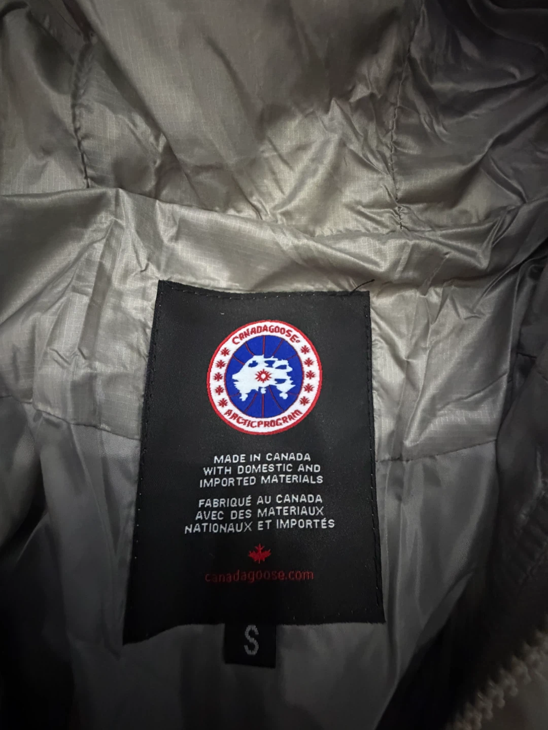 Canada Goose Puffer Jacket - photo 4