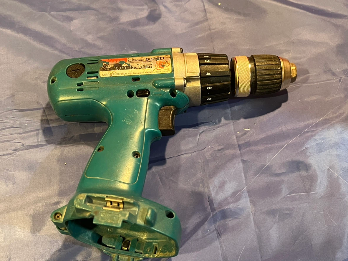 Makita 6336D Cordless Drill