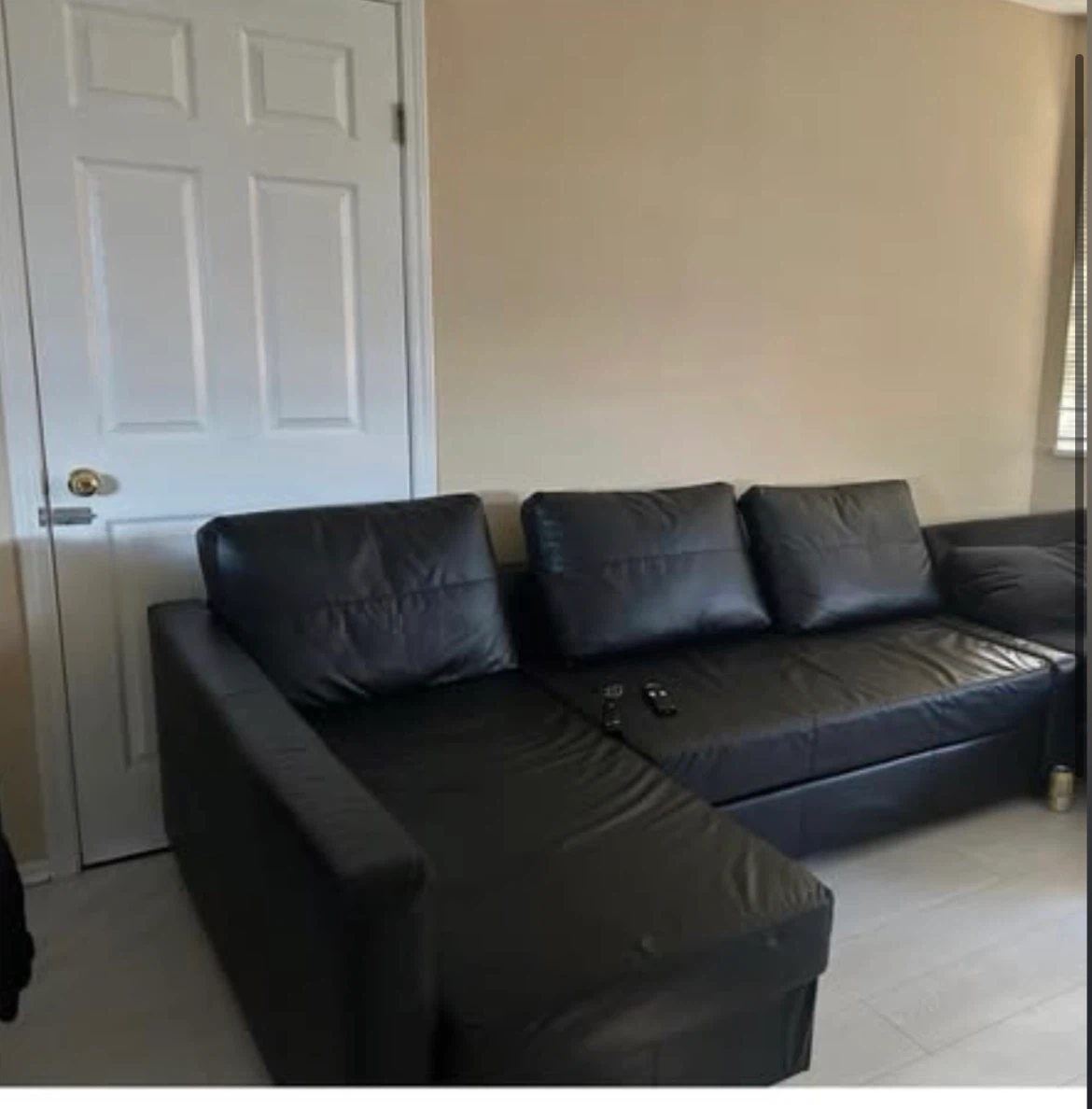 Black Sectional Sofa IKEA Like NEW - photo 3