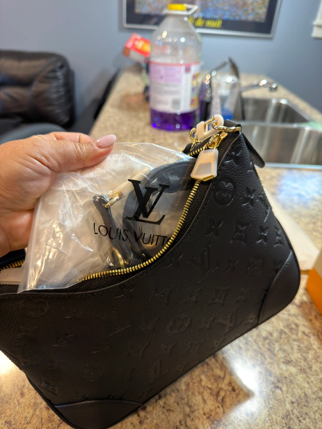 Brand new ladies purse with shoulder strap