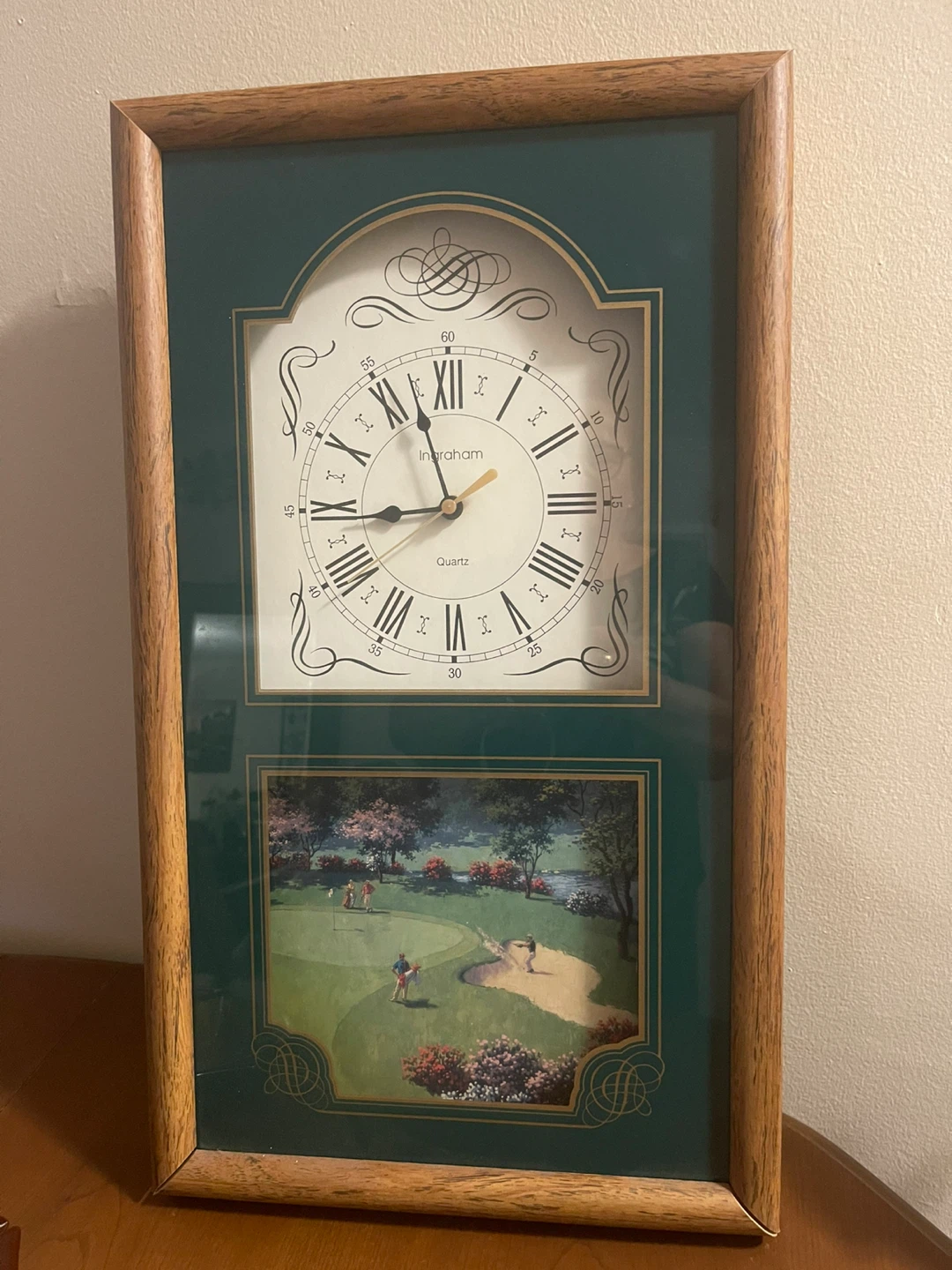 Ingraham Quartz Clock with Golf Scene
