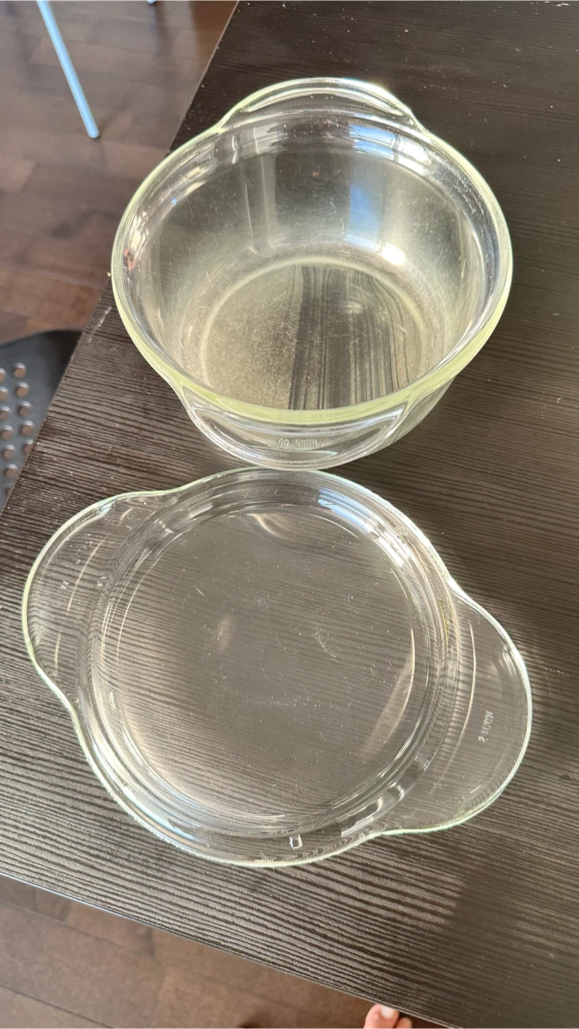 Pyrex Glass Casserole Dish with Lid - photo 3