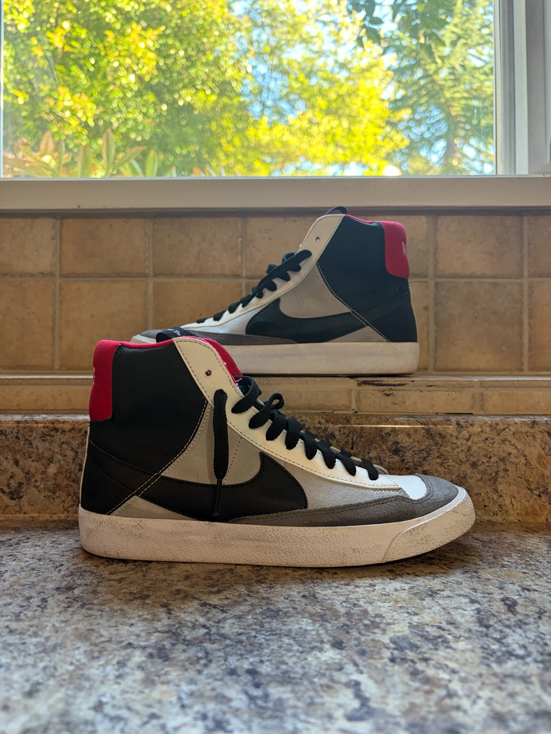 Nike Blazer Mid '77 Vintage High-Top Sneakers