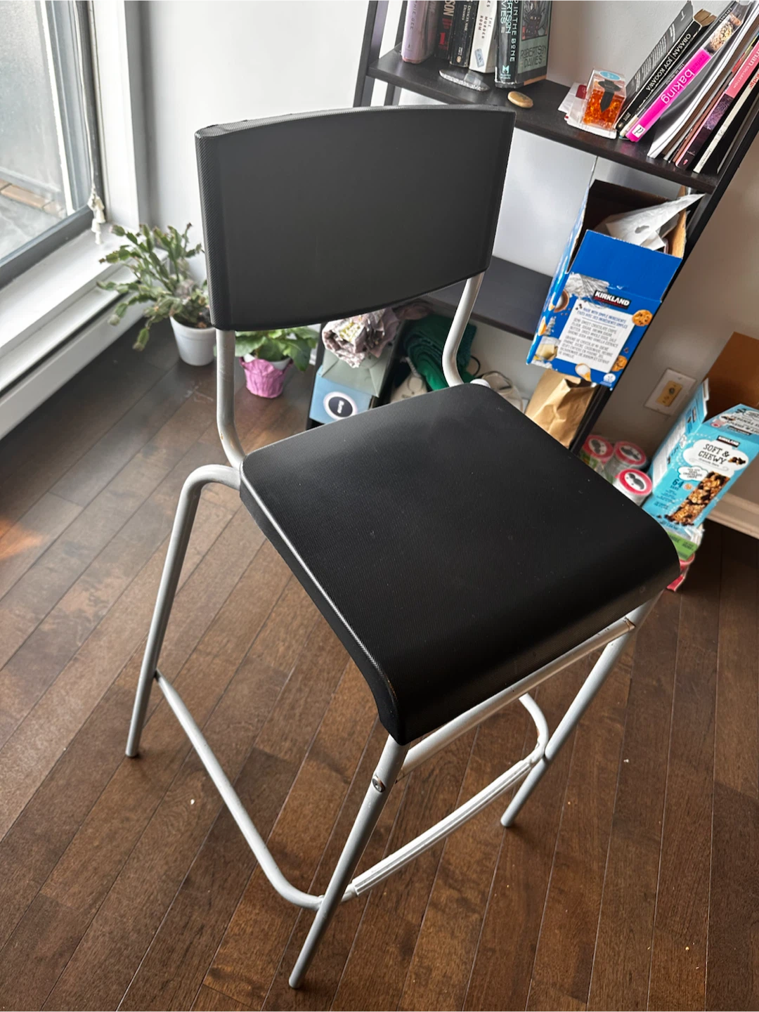 Set of 2 IKEA bar stools - photo 2