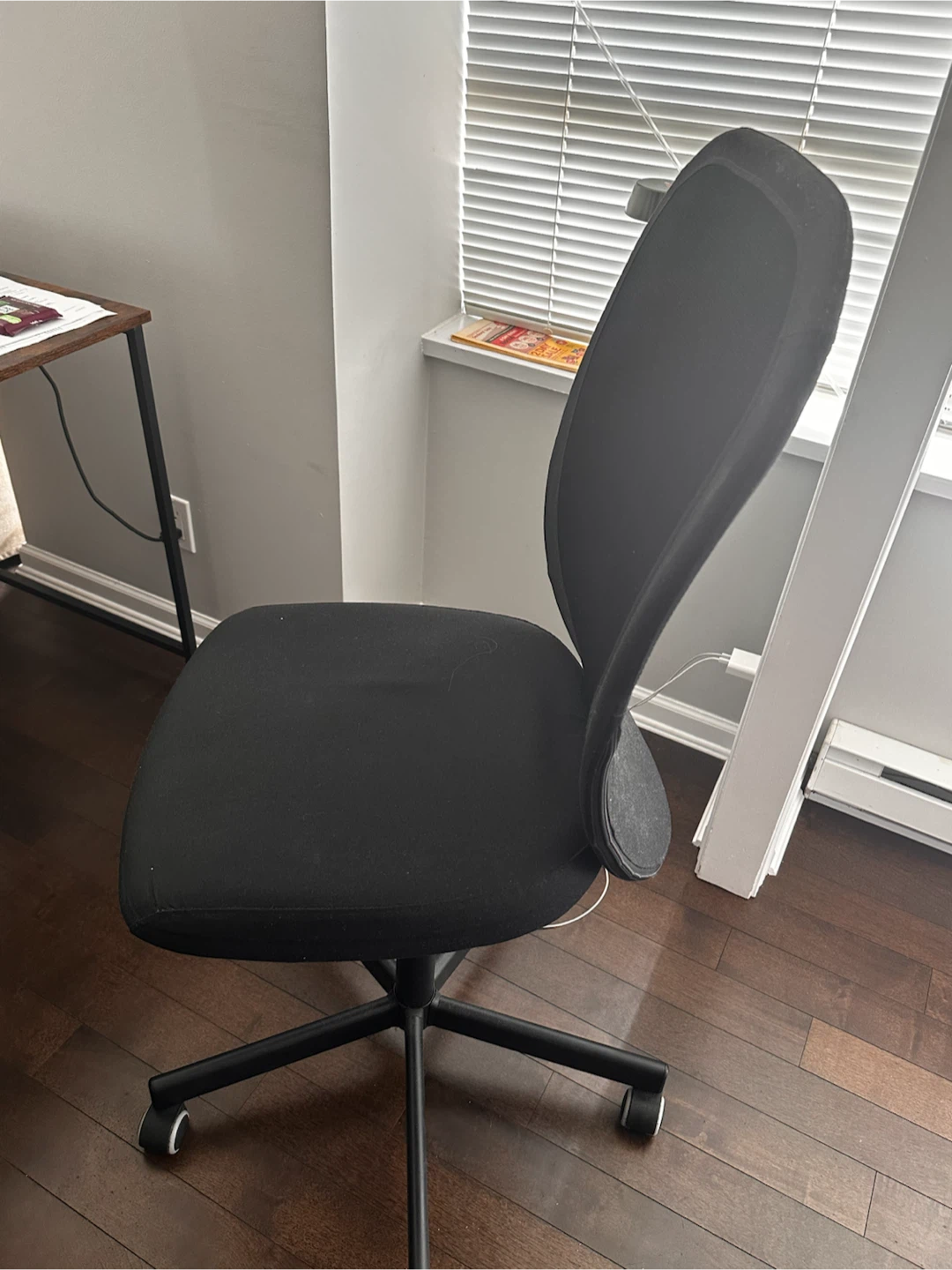 IKEA black mesh office chair - photo 2