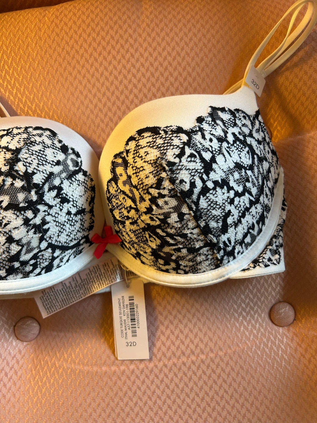 New La Senza Push Up Bra - 32D - photo 2