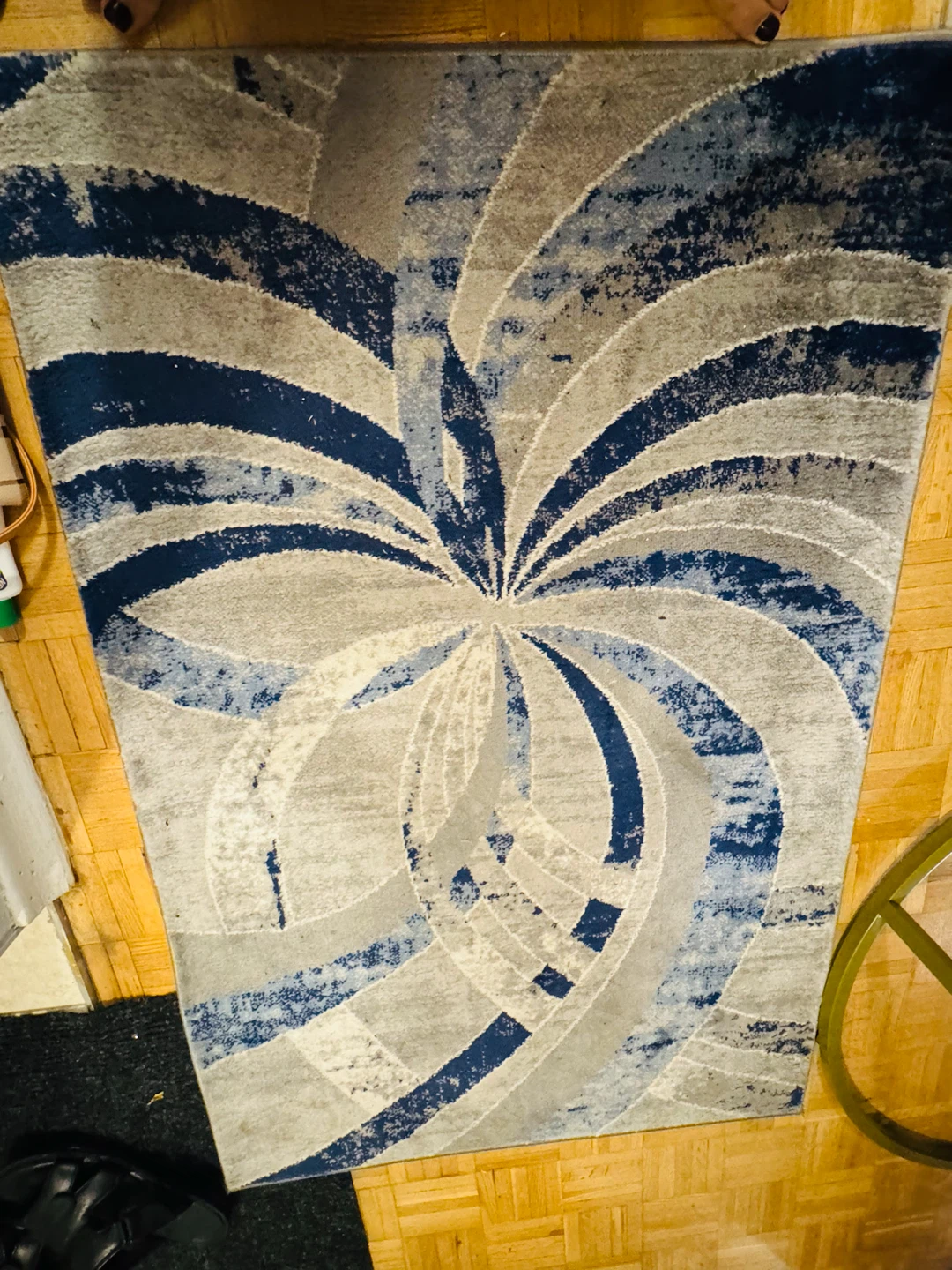 Abstract Geometric Area Rug - photo 4