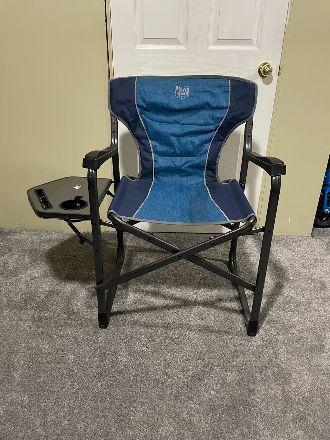 Timber Ridge folding camp chair with side table