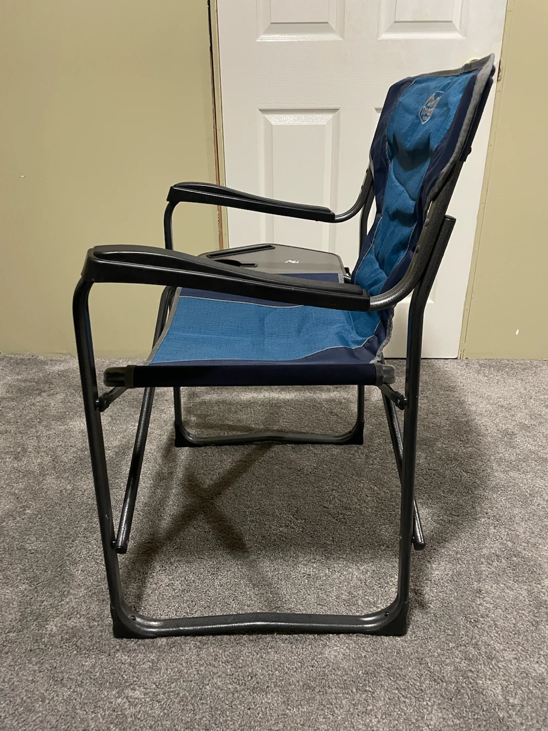Timber Ridge folding camp chair with side table - photo 5
